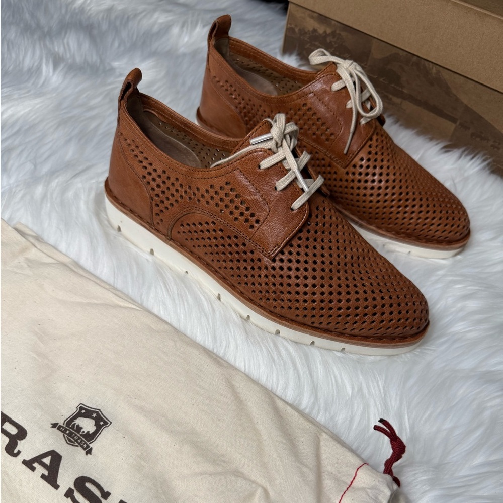Trask Leather Oxfords with Perforated Design